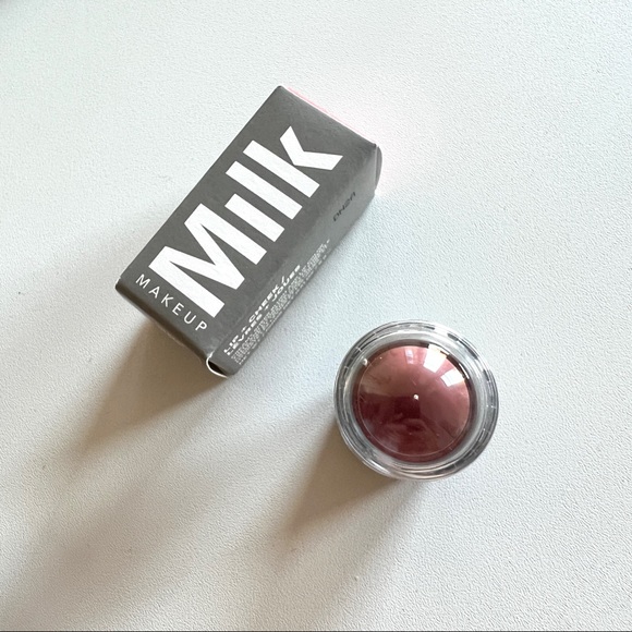 MILK MAKEUP mini lip + cheek cream blush stick in shade Werk - Picture 4 of 8
